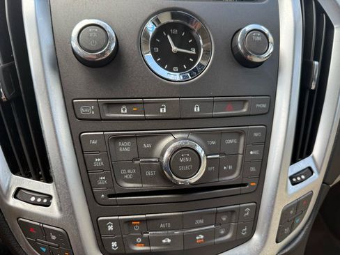 Used 2010 Cadillac SRX Premium FWD image 16