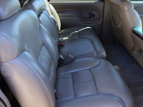 Used 1998 Chevrolet Suburban Z71 w/ Preferred Equipment Group 3 image 36