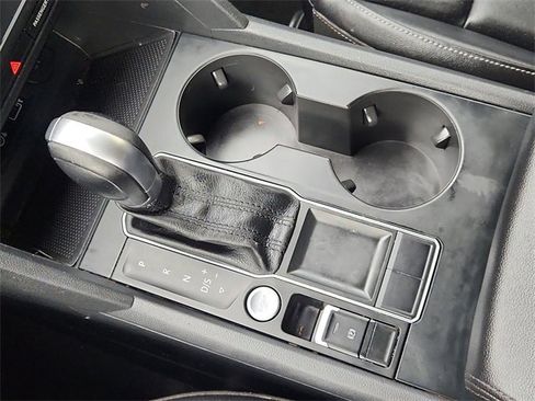 Used 2018 Volkswagen Atlas SE image 15