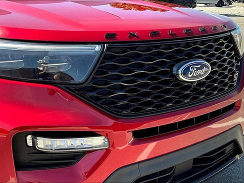 Used 2023 Ford Explorer ST w/ ST Street Pack RWD image 31