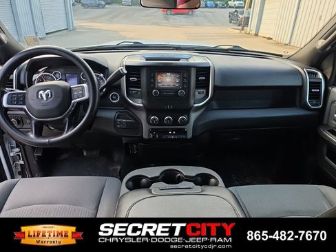 Used 2021 RAM 3500 Big Horn AWD/4WD image 13