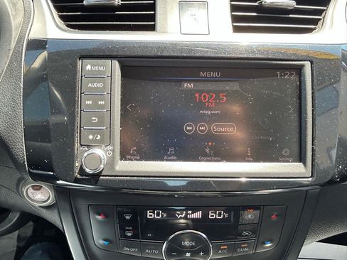 Used 2019 Nissan Sentra SV FWD image 22