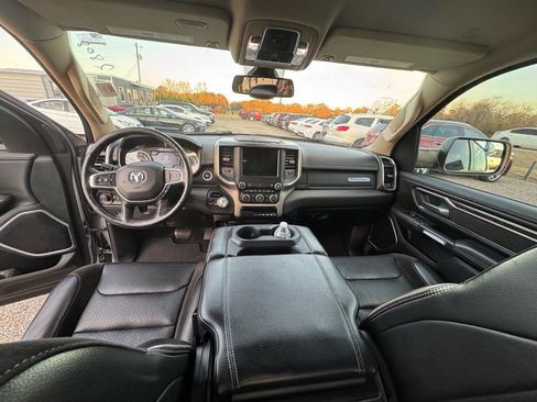 Used 2019 RAM 1500 Laramie image 10