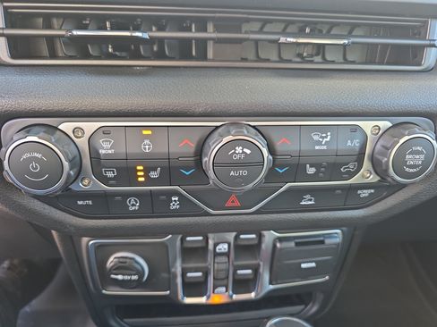 New 2026 Jeep Wrangler Unlimited Sport AWD/4WD image 8
