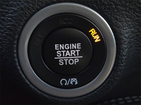 Used 2023 Dodge Challenger R/T w/ Blacktop Package image 20