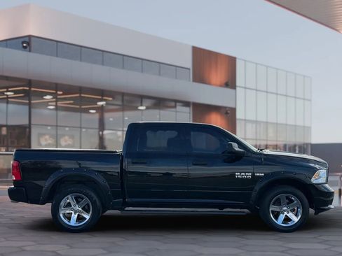 Used 2014 RAM 1500 Express image 12