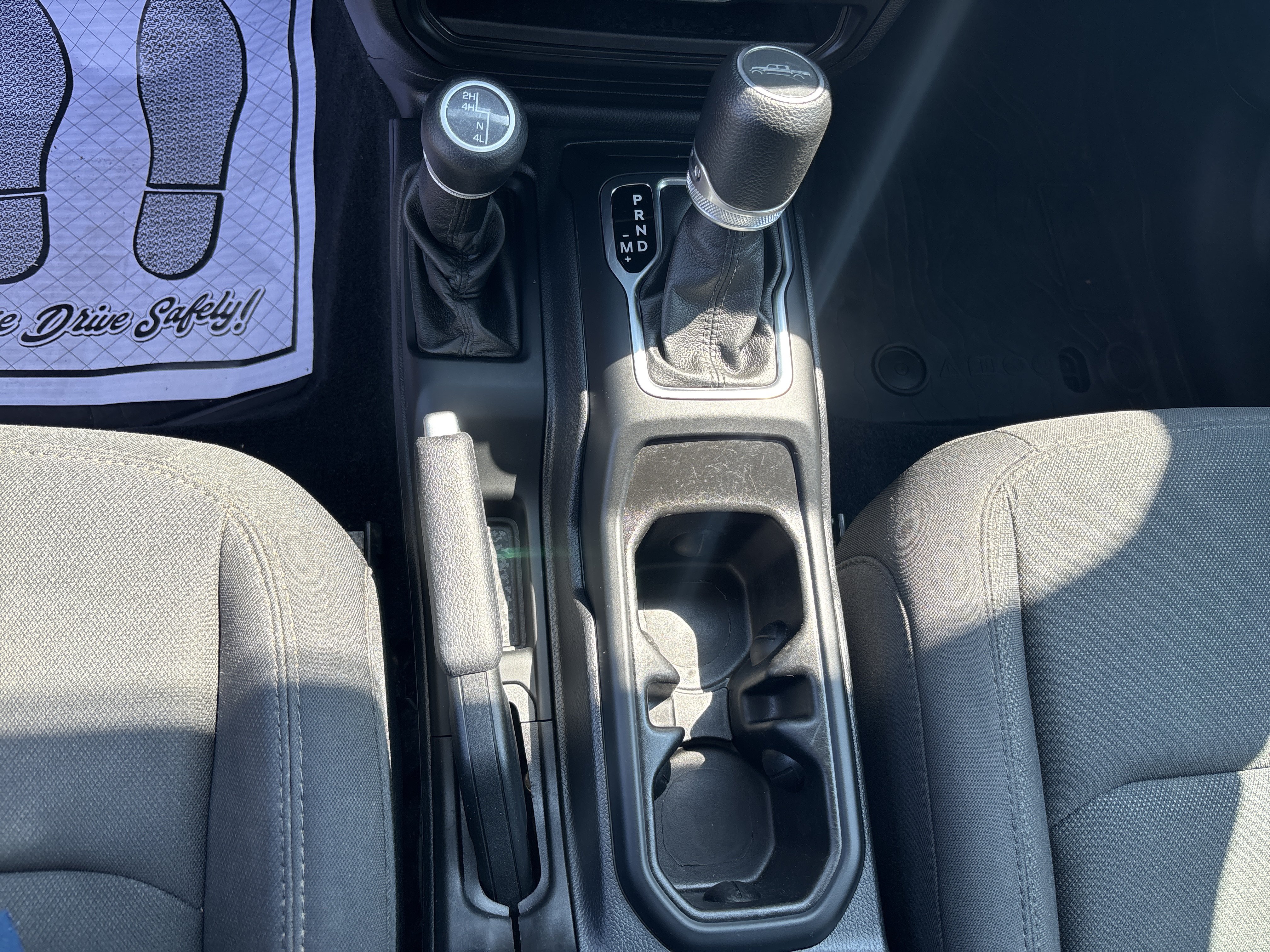Used 2021 Jeep Gladiator Sport AWD/4WD image 19
