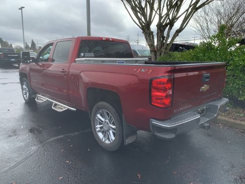 Used 2018 Chevrolet Silverado 1500 LT w/ All Star Edition image 2