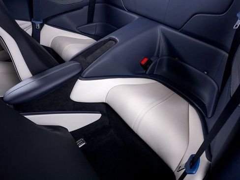 Certified 2025 Ferrari Roma Spider image 27