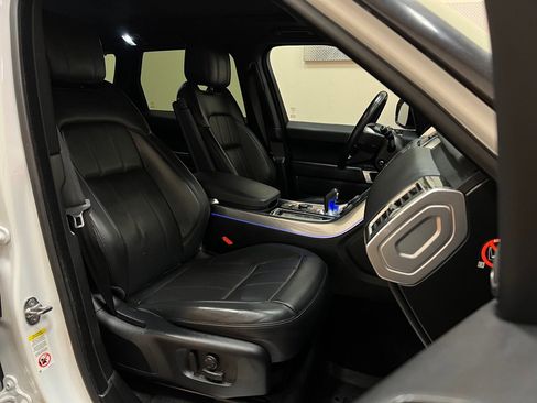 Used 2019 Land Rover Range Rover Sport HSE image 35