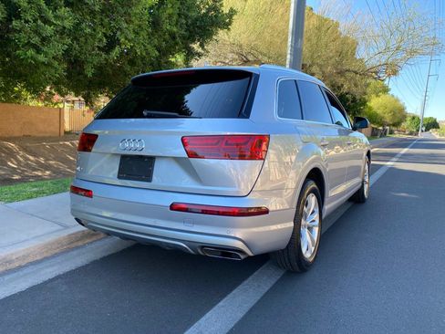 Used 2019 Audi Q7 3.0T Premium w/ Convenience Package AWD/4WD image 11