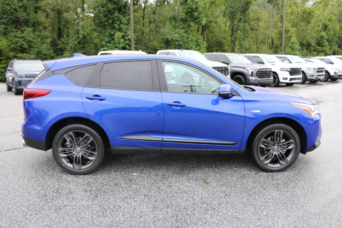 Used 2023 Acura RDX w/ Advance Package FWD image 9