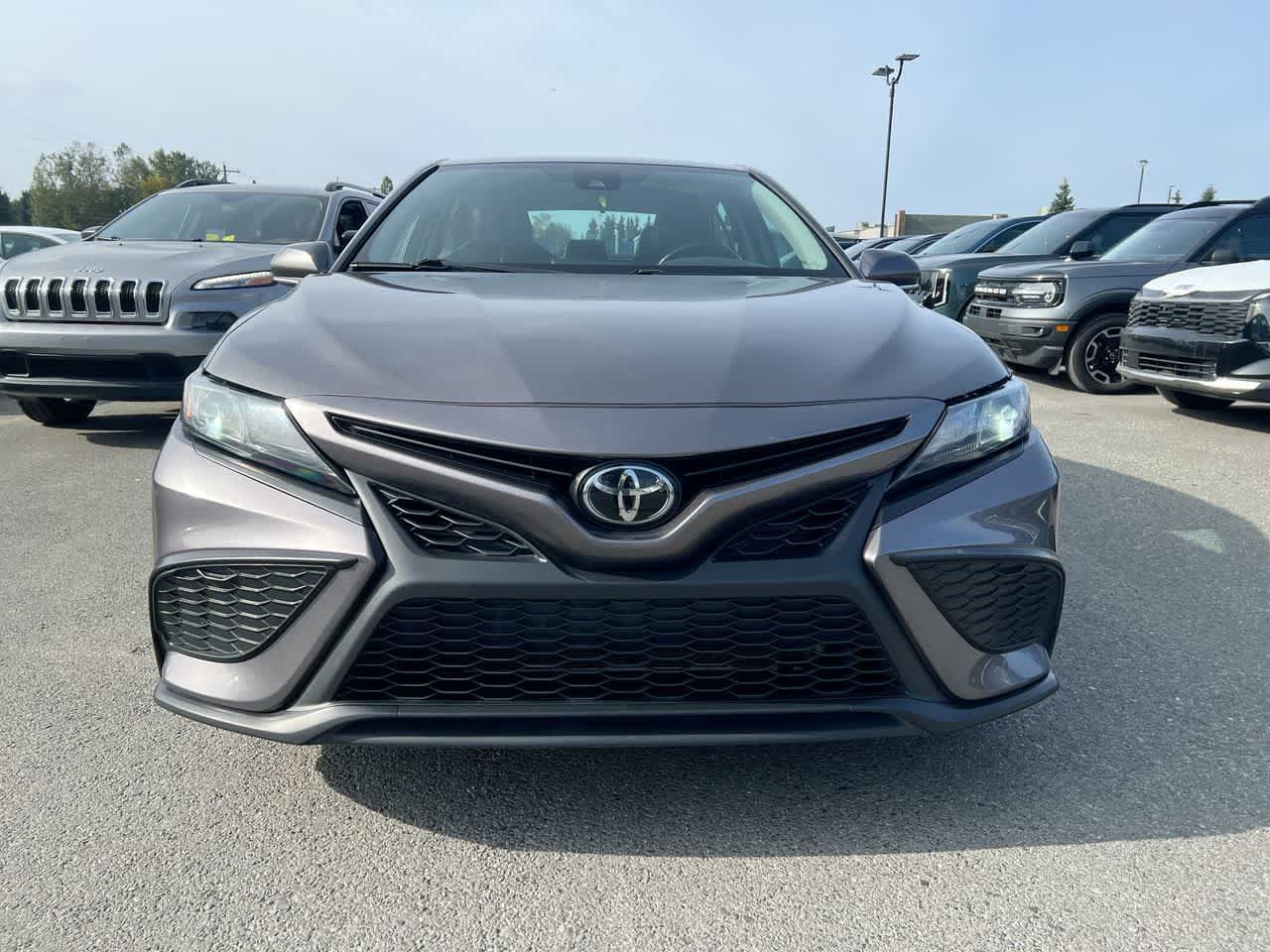 Used 2023 Toyota Camry SE FWD image 29