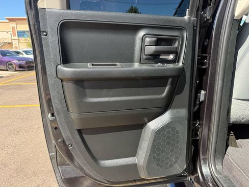 Used 2017 RAM 1500 Express w/ Black Ram 1500 Express Group AWD/4WD image 19