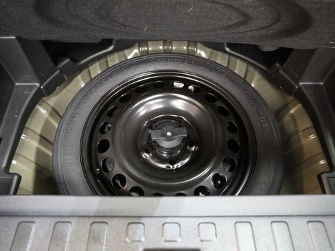 Certified 2023 Chevrolet Equinox LS image 11