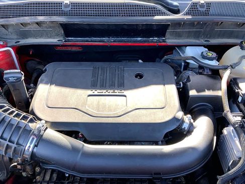 Used 2022 Chevrolet Blazer LT FWD image 32