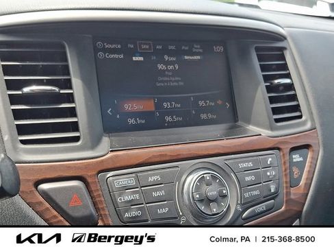 Used 2018 Nissan Pathfinder Platinum AWD/4WD image 21