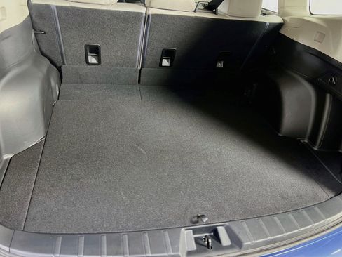 Used 2023 Subaru Forester AWD/4WD image 23