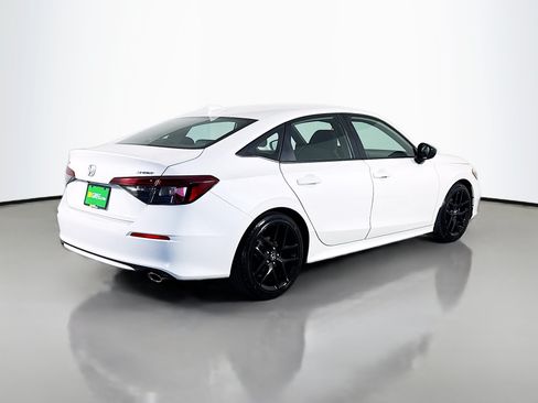 Used 2025 Honda Civic Sport image 10
