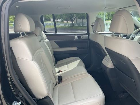 Certified 2025 Hyundai Santa Fe SEL FWD image 30