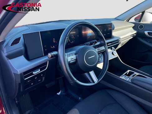 Used 2024 Hyundai Sonata SEL image 11