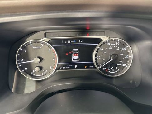 Used 2023 Nissan Rogue SV AWD/4WD image 16