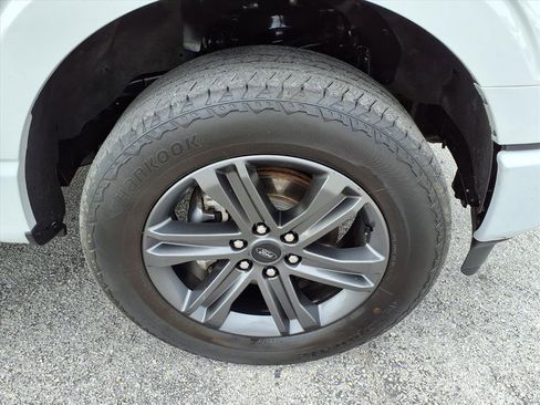 Used 2023 Ford F150 Lariat w/ Equipment Group 502A High image 9