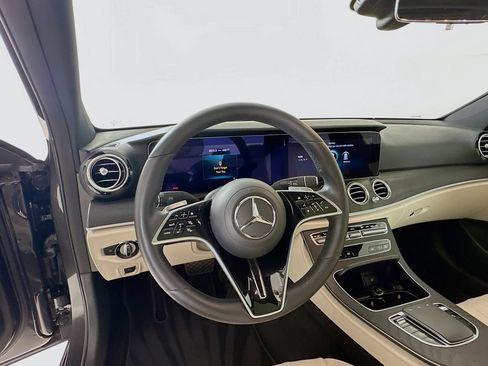 Used 2021 Mercedes-Benz E 350 Sedan image 12
