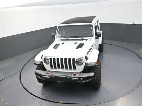 Used 2023 Jeep Wrangler Unlimited Rubicon w/ Cold Weather Group AWD/4WD image 13