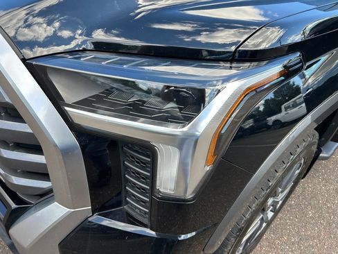 Used 2022 Toyota Tundra Limited w/ Power Package AWD/4WD image 34