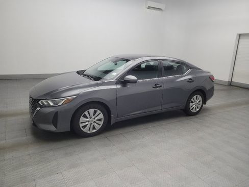 Used 2025 Nissan Sentra S FWD image 2