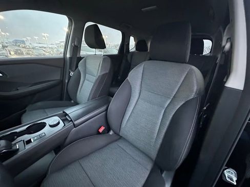 Certified 2021 Nissan Rogue SV image 25