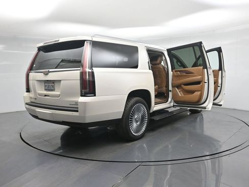 Used 2015 Cadillac Escalade ESV Platinum image 5