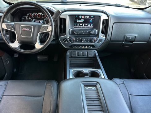 Used 2017 GMC Sierra 1500 SLT AWD/4WD image 3