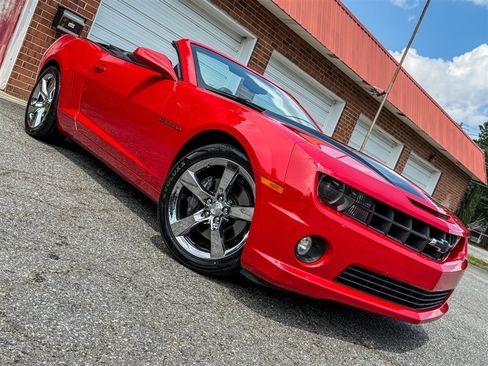Used 2011 Chevrolet Camaro SS w/ RS Package RWD image 31