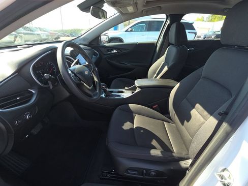 Used 2023 Chevrolet Malibu LT FWD image 15