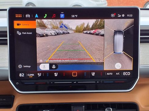 New 2025 Volkswagen ID. Buzz 1st Edition image 21