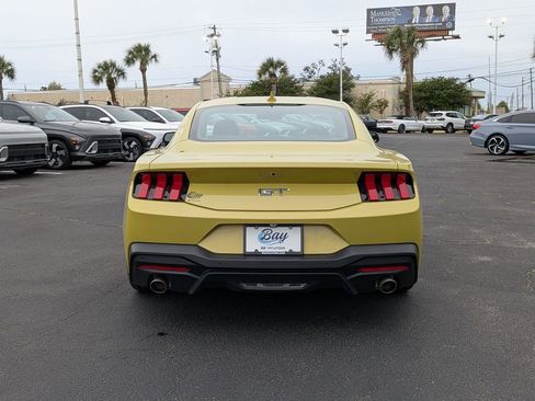 Used 2025 Ford Mustang GT RWD image 7