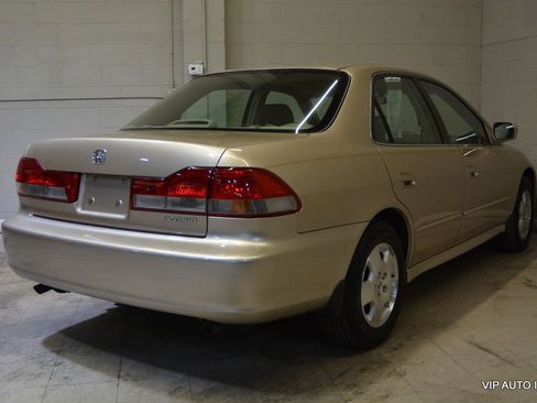 Used 2001 Honda Accord EX image 4
