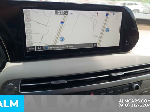 Used 2024 Hyundai Palisade Limited FWD image 28