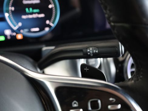 Used 2023 Mercedes-Benz EQB 300 4MATIC w/ Exclusive Package image 32