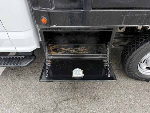 Used 2020 Ford F350 XL w/ Power Equipment Group image 14