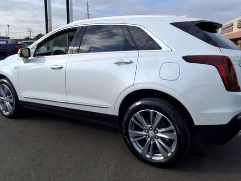 Used 2023 Cadillac XT5 Premium Luxury w/ Technology Package image 4