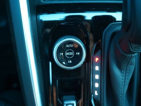 New 2026 Chevrolet Colorado Trail Boss AWD/4WD image 39