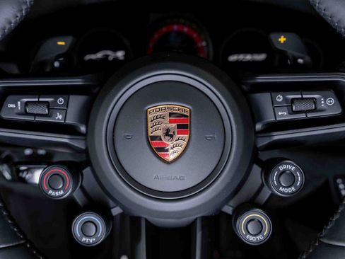 Used 2025 Porsche 911 GT3 RS RWD image 43