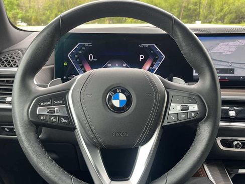 Used 2025 BMW X5 xDrive40i w/ Premium Package AWD/4WD image 38