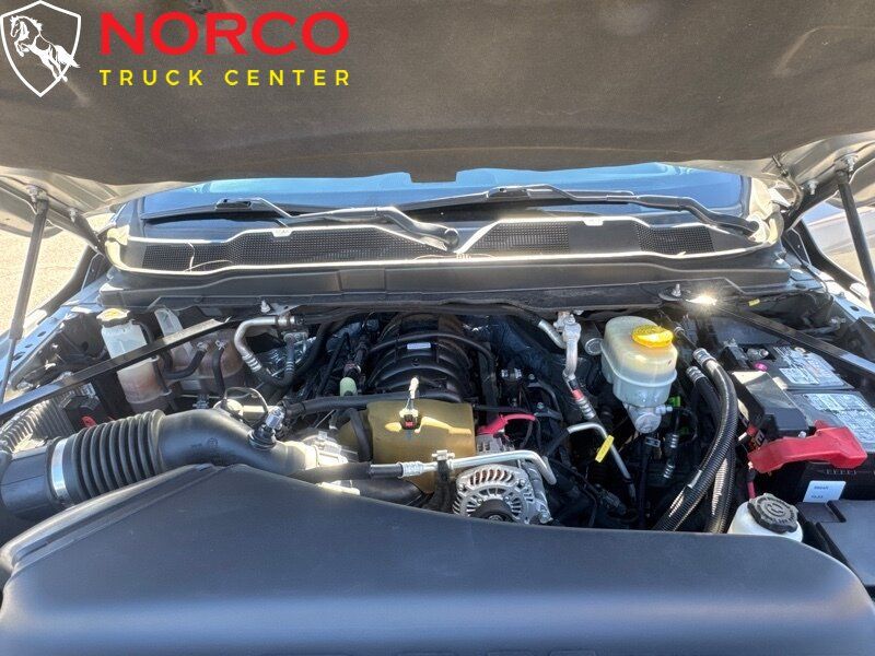 Used 2021 RAM 3500 Tradesman RWD image 16