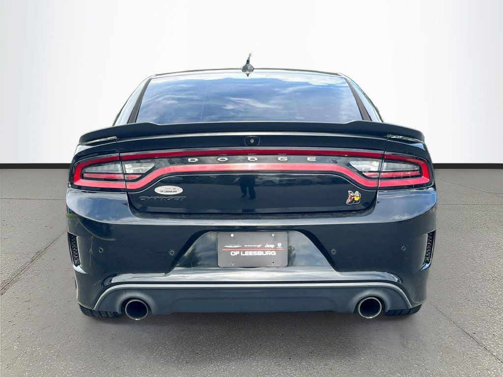 Used 2019 Dodge Charger Scat Pack w/ Dynamics Package RWD image 6