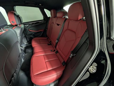 New 2026 Porsche Macan AWD/4WD image 25