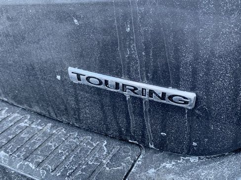 Certified 2024 Honda Odyssey Touring image 3